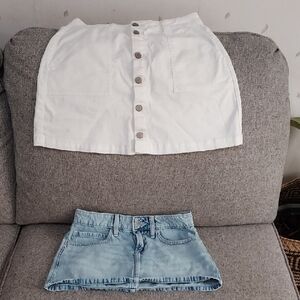 Hollister White and Light Blue Mini Skirt Set